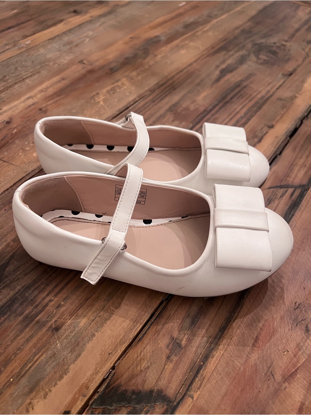 Girls White Bow Mary Jane Dress Shoes